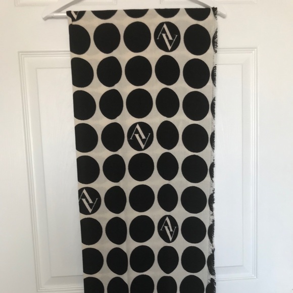 Adrienne Vittadini Scarfs - Picture 3 of 7